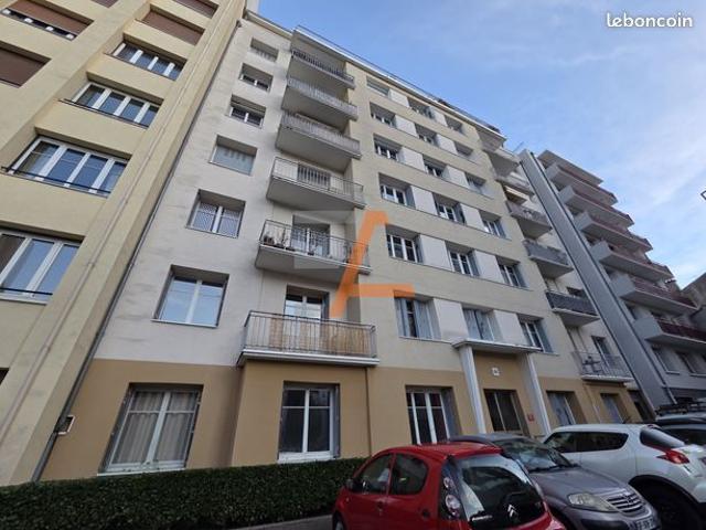 Appartement 2 pièces 65 m²
