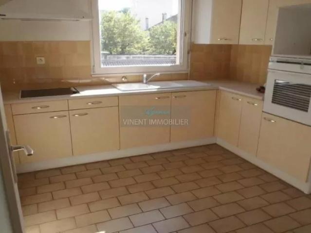 Appartement 2 pièces 65 m²