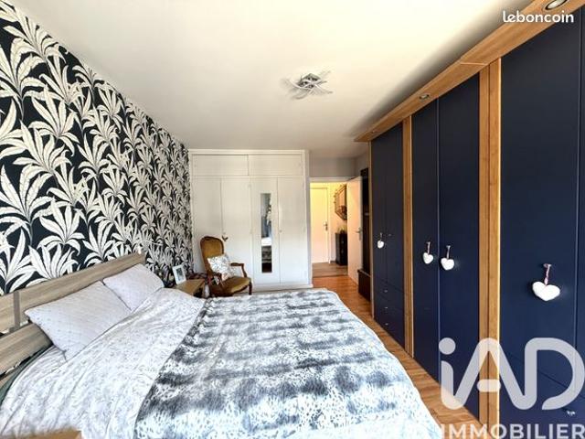Appartement 2 pièces 65 m²