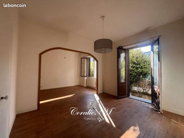 Appartement 2 pièces 65 m²