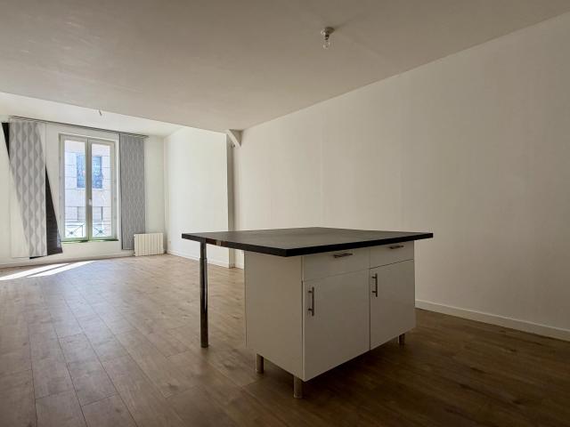 Appartement 2 pièces 65 m²