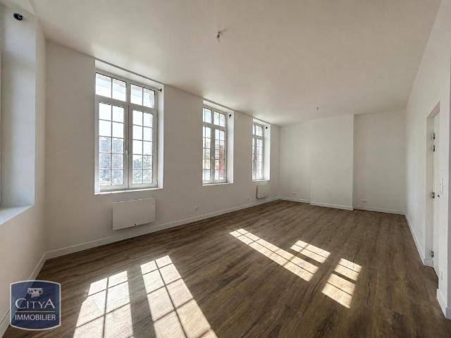 Appartement 2 pièces, 66 m² à louer à Cambrai 59400