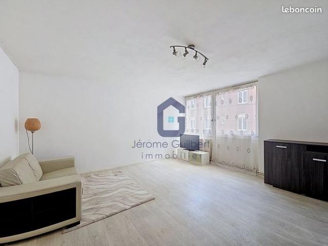 Appartement 2 pièces 66 m²