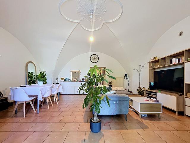 Appartement 2 pièces, 68.80m2, Lançon Provence