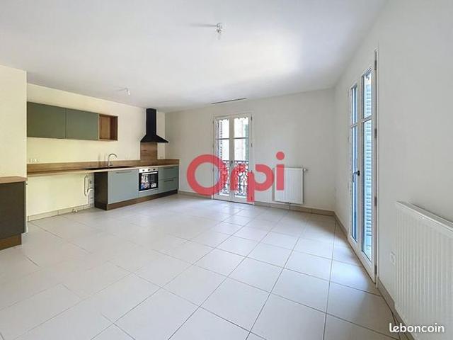 Appartement 2 pièces 68 m²