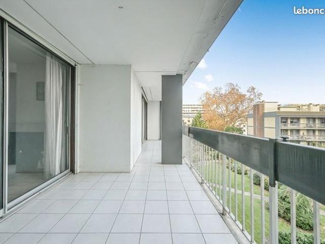 Appartement 2 pièces 68 m²