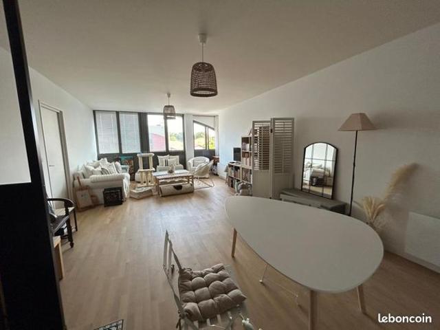 Appartement 2 pièces 68 m²