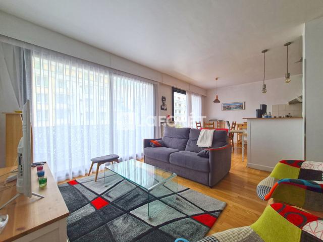 Appartement 2 pièces, 69 m² à louer à Grenoble 38100