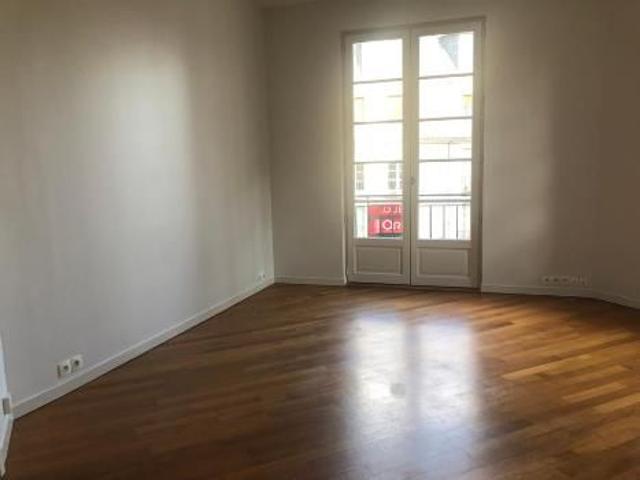 Appartement 2 pièces, 70 m² à louer à Blois 41000