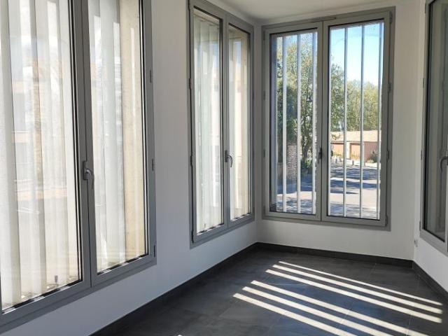 Appartement 2 pièces, 70 m² à louer à Langlade 30980