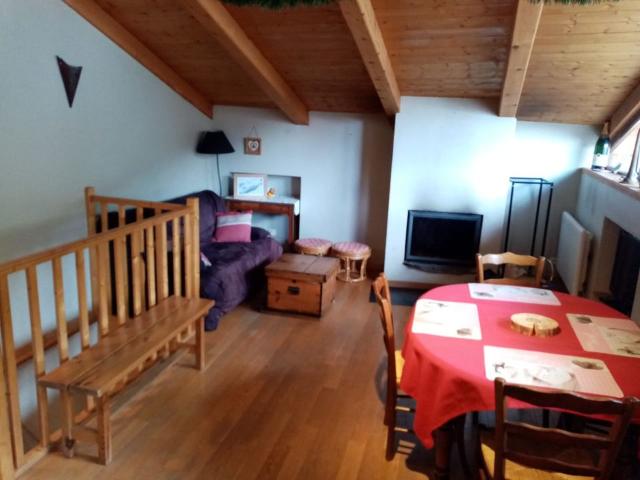 Appartement 2 pièces, 70 m² à louer à Saint Étienne de Tinée 06660