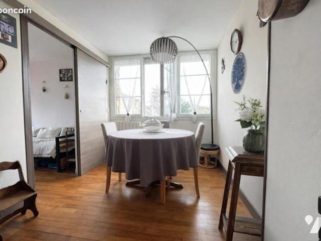 Appartement 2 pièces 70 m²