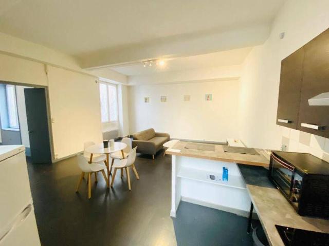 Appartement 2 pièces 71000 Mâcon
