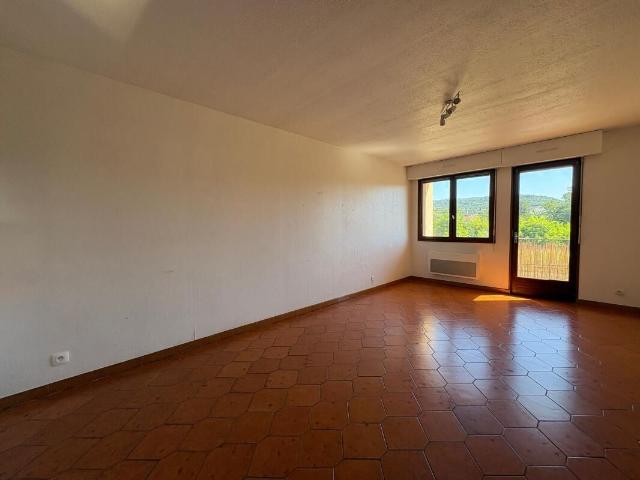 Appartement 2 pièces, 71 m² à louer à Nancy 54000