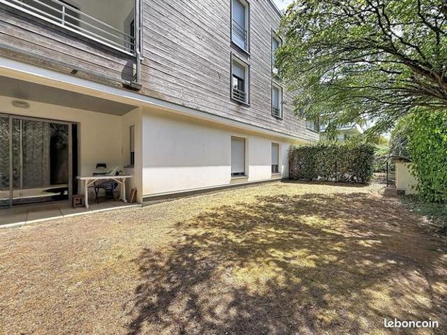 Appartement 2 pièces 71 m²