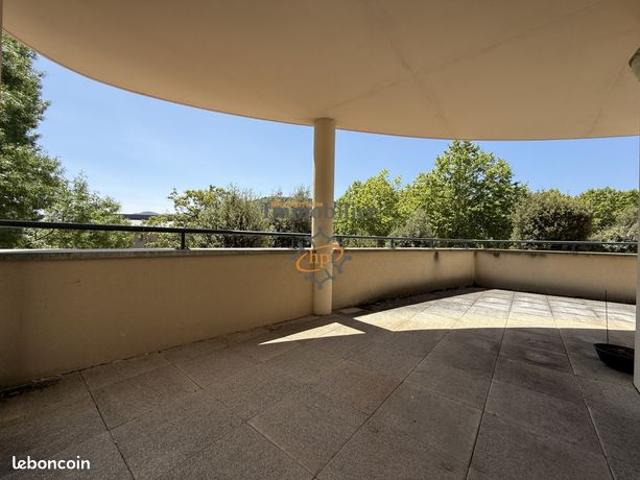 Appartement 2 pièces 72 m²