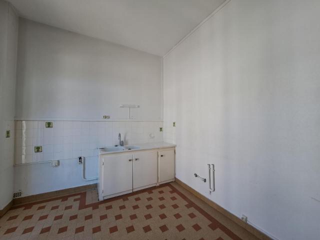Appartement 2 pièces, 77 m² à louer à Tours 37000