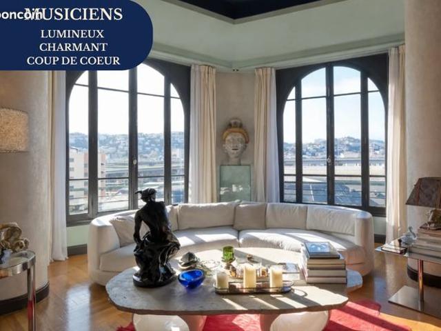 Appartement 2 pièces 77 m²