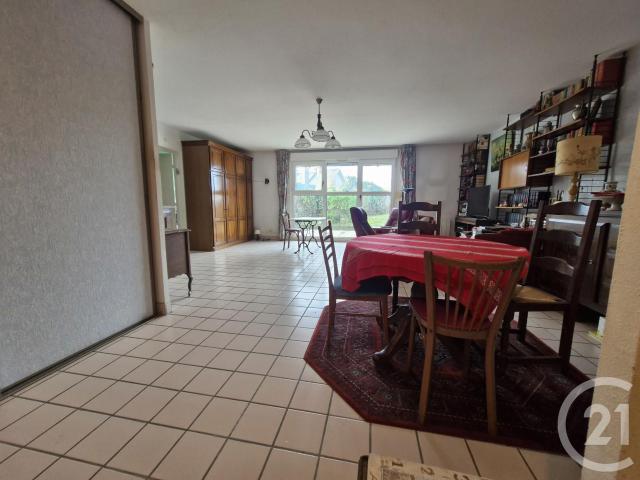 Appartement 2 pièces 77 m²