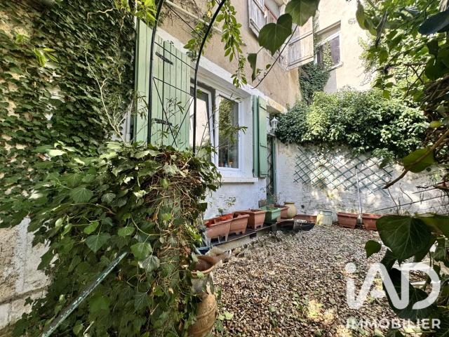 Appartement 2 pièces 74 m²