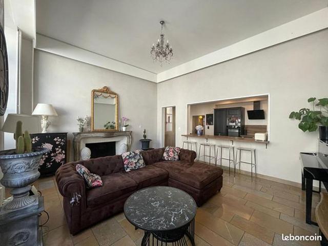 Appartement 2 pièces 74 m²