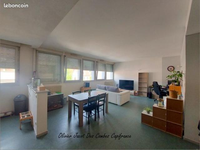 Appartement 2 pièces 74 m²