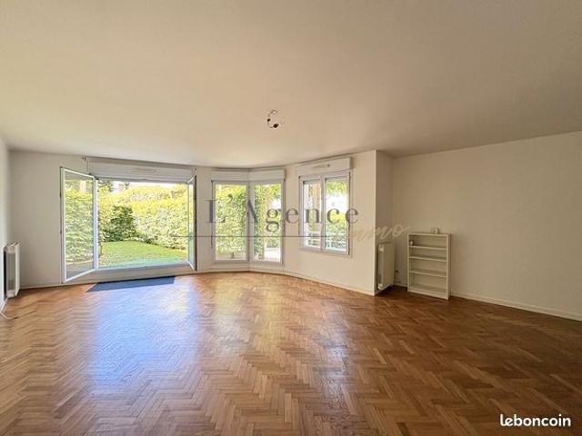 Appartement 2 pièces 74 m²