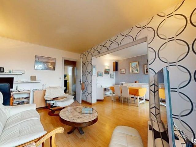 Appartement 2 pièces 74 m²