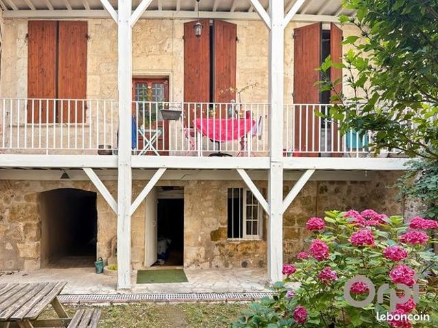 Appartement 2 pièces 74 m²