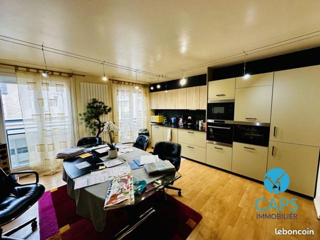 Appartement 2 pièces 75 m²