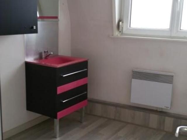 Appartement 2 pièces, 78 m² à louer à Halluin 59250