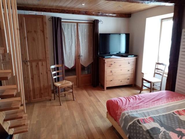 Appartement 2 pièces, 78 m² à louer à Saint Étienne de Tinée 06660