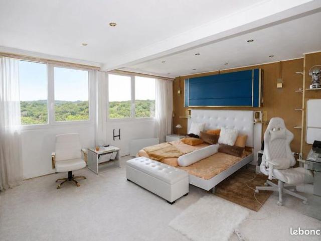 Appartement 2 pièces 79 m²