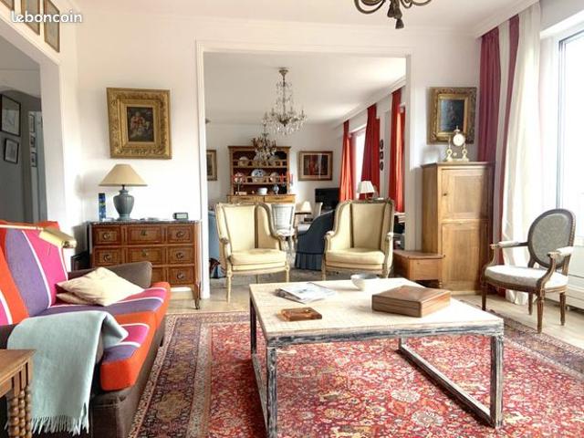 Appartement 2 pièces 79 m²