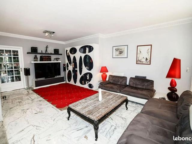 Appartement 2 pièces 83 m²