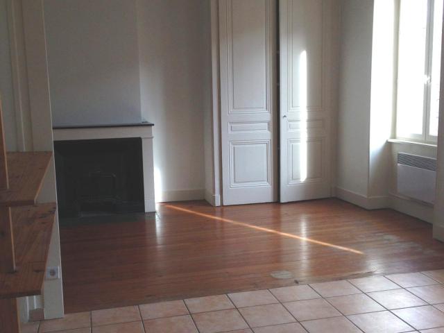 Appartement 2 pièces 83 m²