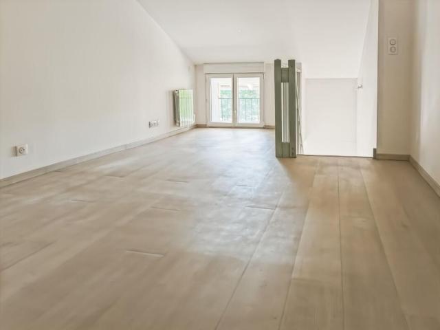 Appartement 2 pièces, 81 m² à louer à Saint Astier 24110
