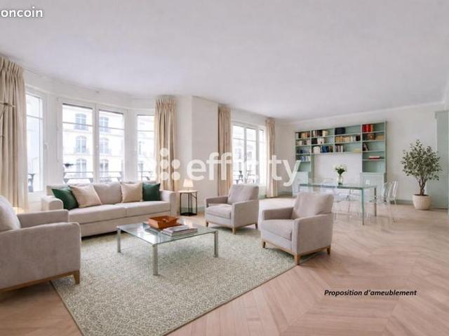 Appartement 2 pièces 81 m²