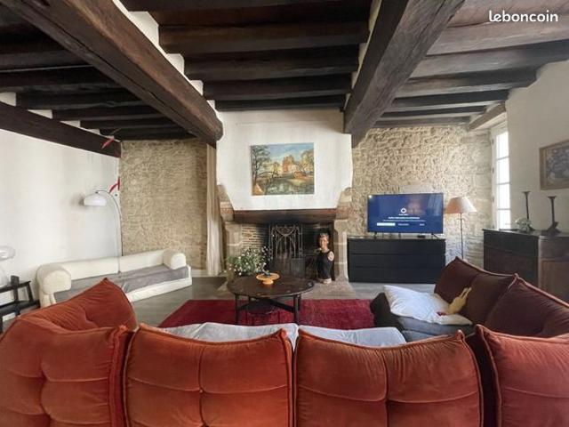 Appartement 2 pièces 81 m²