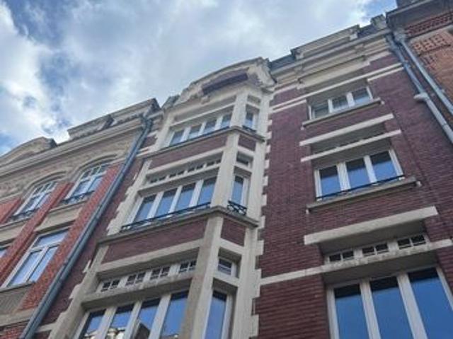 Appartement 2 pièces 84 m²