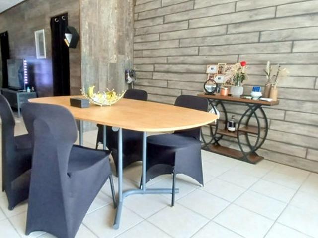 Appartement 2 pièces 84 m²