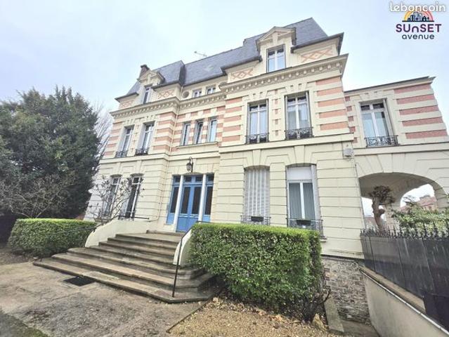 Appartement 2 pièces 84 m²