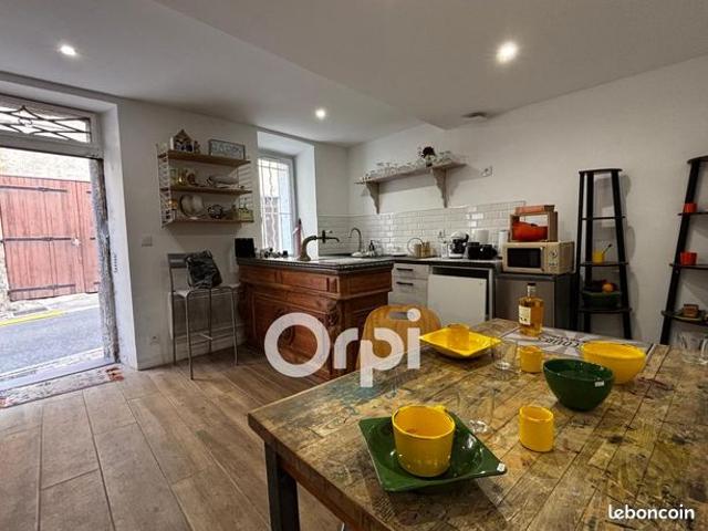 Appartement 2 pièces 89 m²