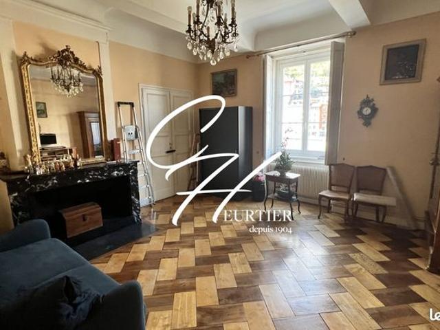Appartement 2 pièces 94 m²