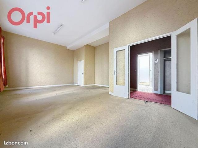 Appartement 2 pièces 99 m²