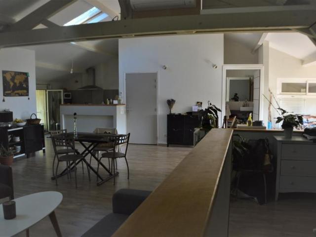 Appartement 2 pièces, 100 m² à louer à Montfrin 30490