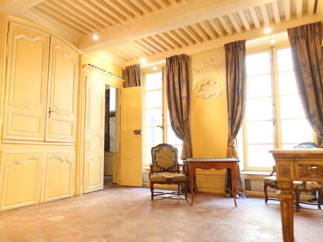 Appartement 2 pièces 101 m²
