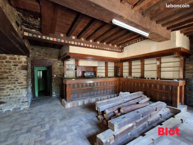 Appartement 2 pièces 107 m²
