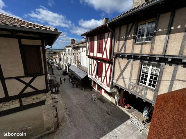 Appartement 2 pièces 108 m²
