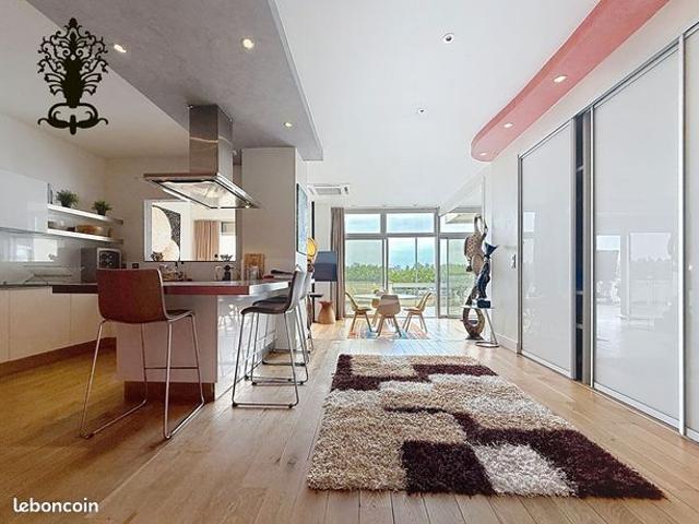 Appartement 2 pièces 109 m²